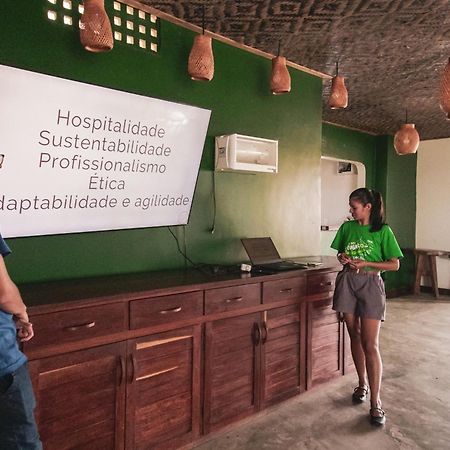 Local Hostel Novo Airão Eksteriør bilde