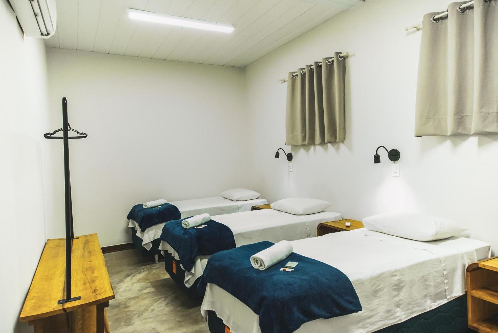 Local Hostel Novo Airão Eksteriør bilde